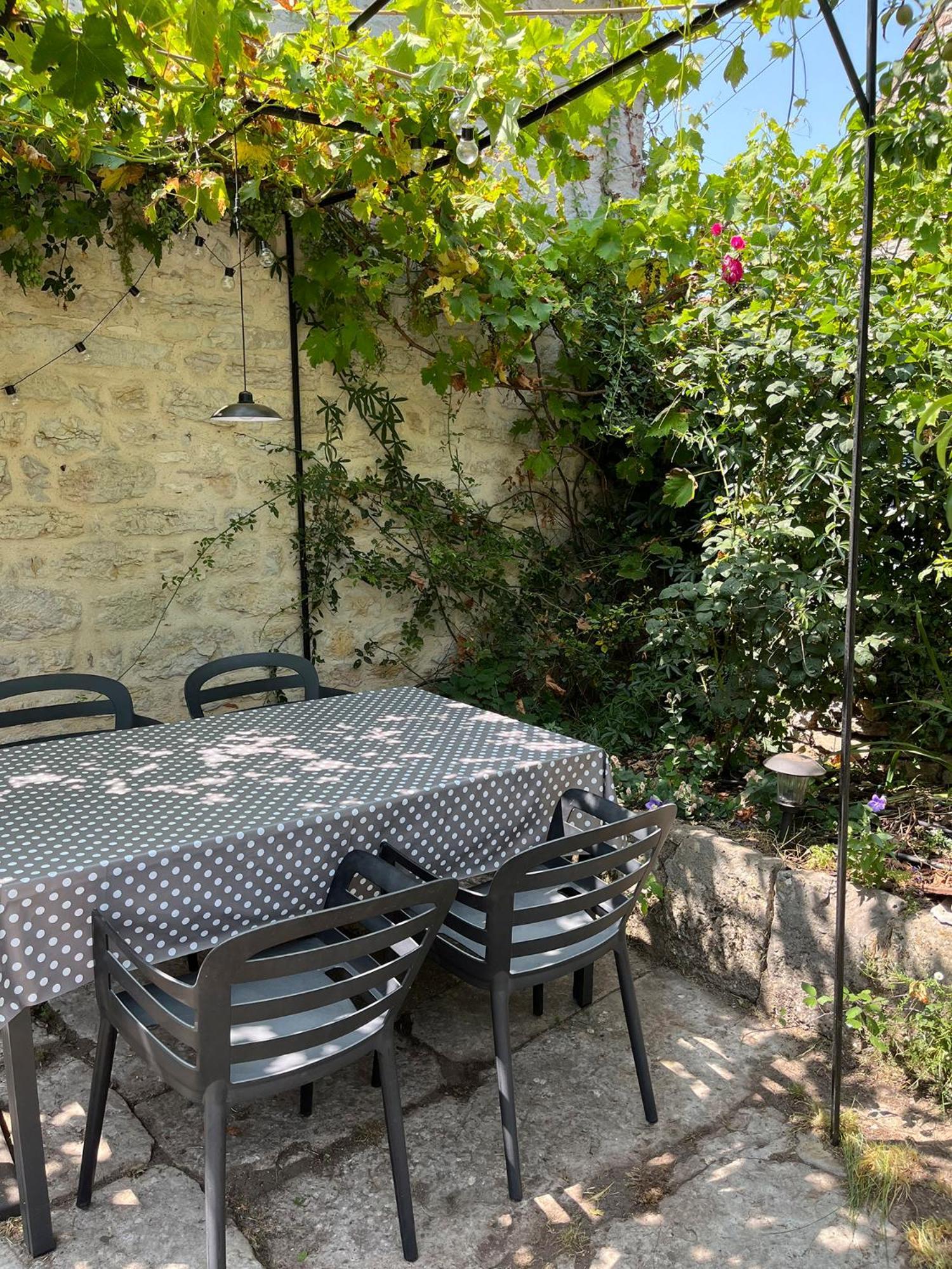 Charmante Maison De Village Senaillac-Lauzes Εξωτερικό φωτογραφία